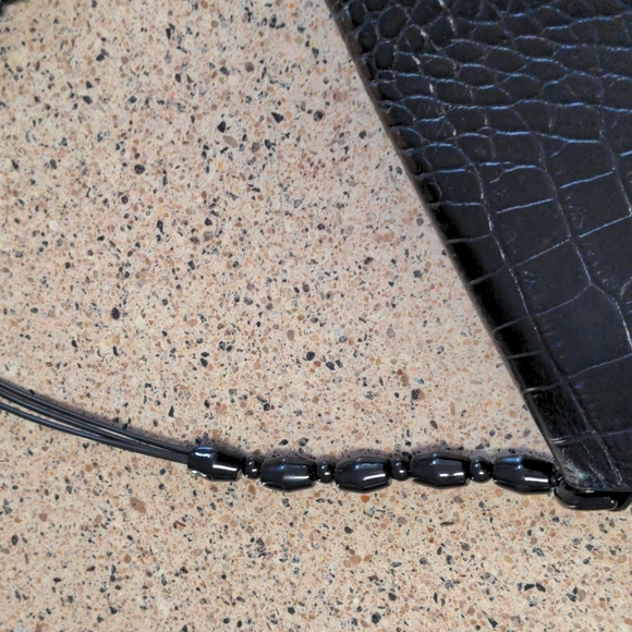 Carla Mancini Black Leather Handbag - Picture 8 of 9